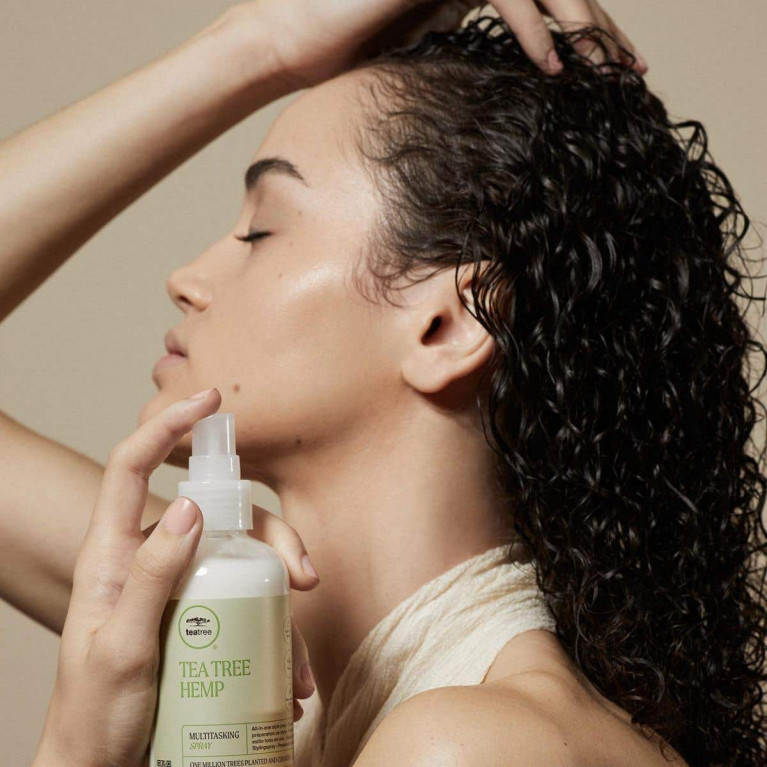 TEA TREE HEMP MULTITASKING SPRAY